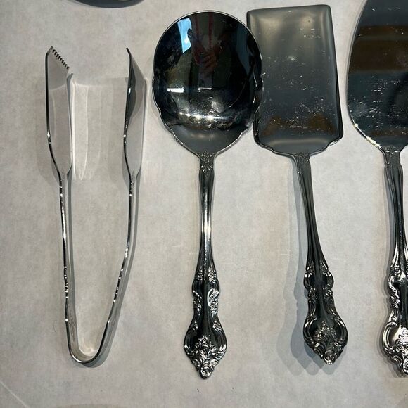 Wallace 18/10 Stainless Serving Set Pieces Utensils Scrolls Flowers Floral Pie C - Picture 2 of 9